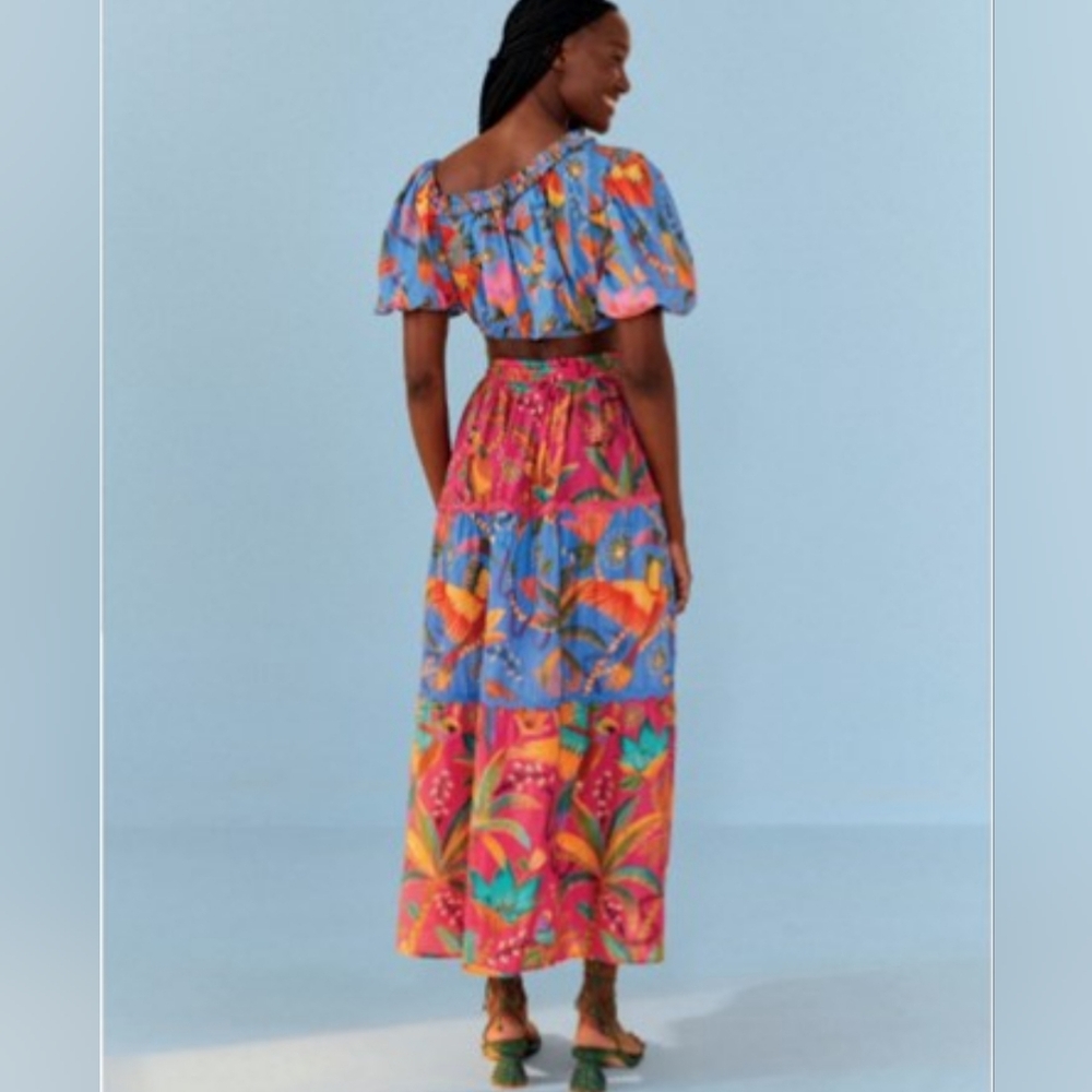 Farm Rio macaw party Top (M) and Skirt (L) set - Picture 2 of 8
